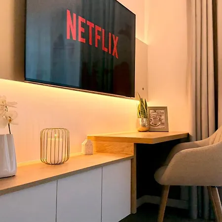 Hubix - Icon Premium Urban Retreat Bucarest