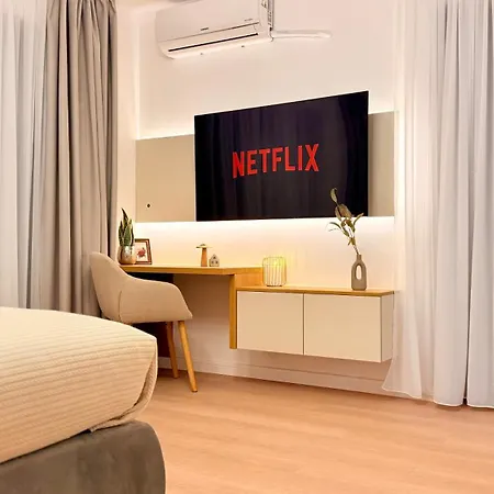 Hubix - Icon Premium Urban Retreat